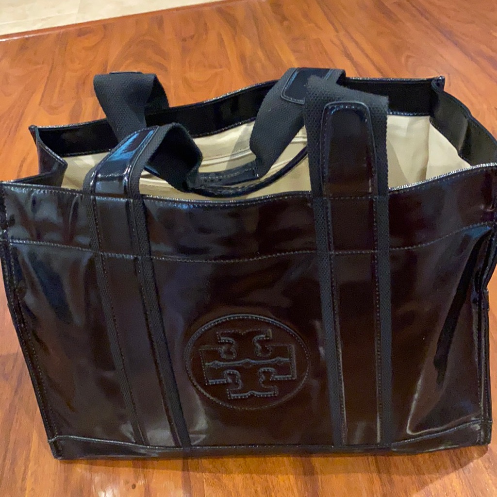 Lightly Used Tory Burch Tote